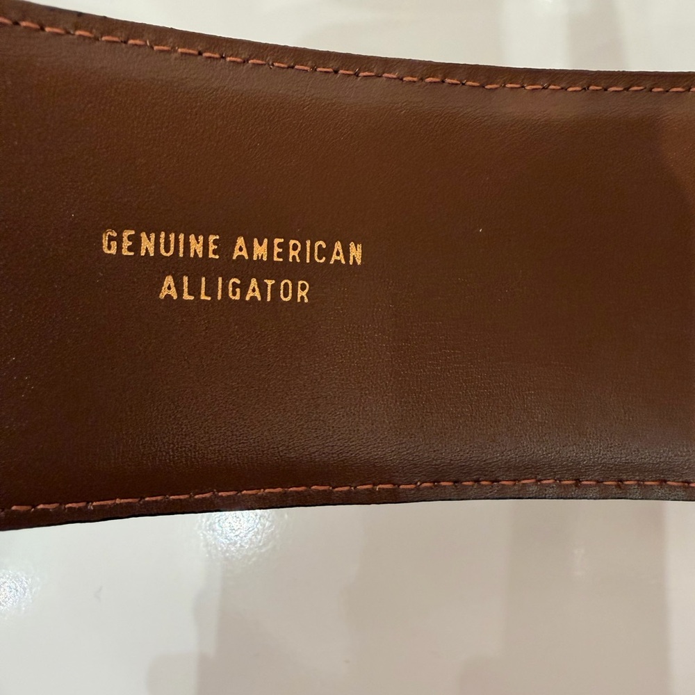 Loewe cognac alligator wide belt with gold finish buckle - Picture 6 of 9